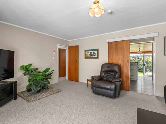 8 Te Mu Road, Lake Tarawera