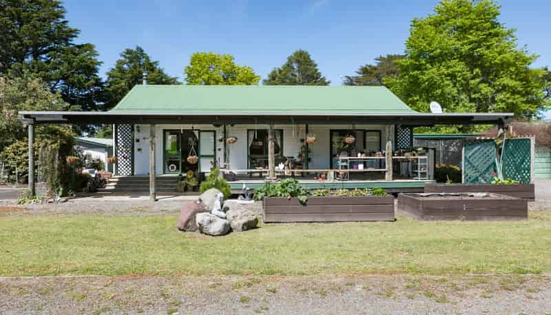 1/3389 State Highway 2, Takapau