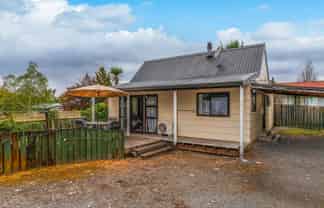 1/15 Te Takinga Street, TURANGI