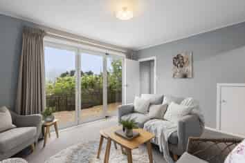 16 Rutland Way, Wadestown