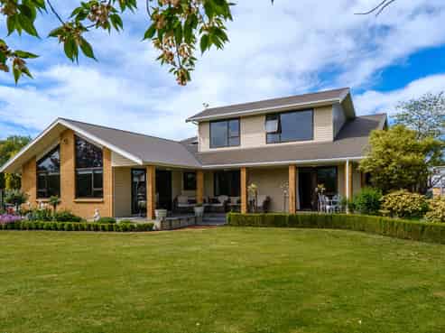 71 Lynch Road, Levels