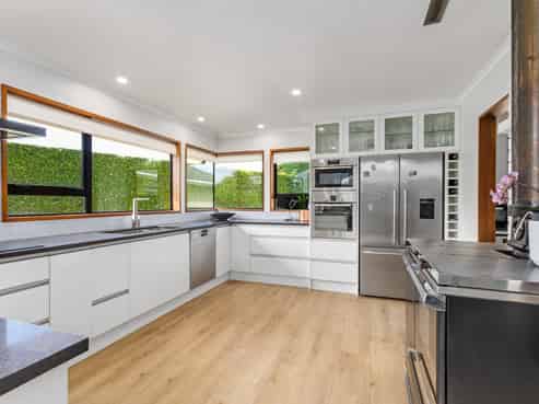 71 Lynch Road, Levels