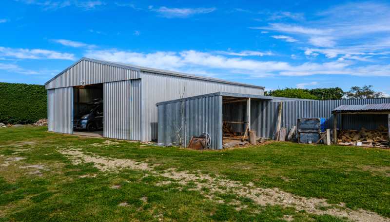 71 Lynch Road, Levels