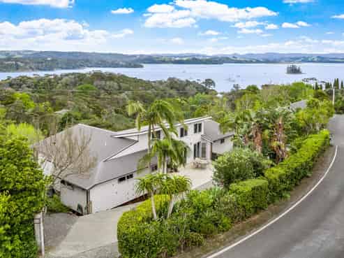 89 Ridge Road, Mahurangi East