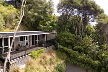 8 Rue Cachalot, Akaroa