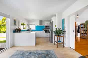 319 Otahu Road, Whangamata