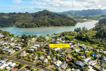 319 Otahu Road, Whangamata