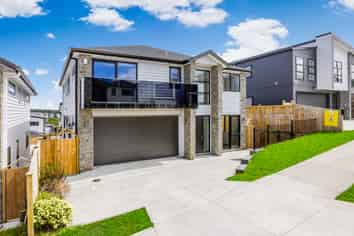 27 Hauhake Road, Flat Bush