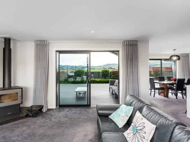 8 Marjorie Lane, Mosgiel