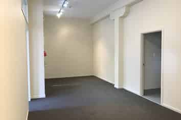 23 Vogel Street, Dunedin Central