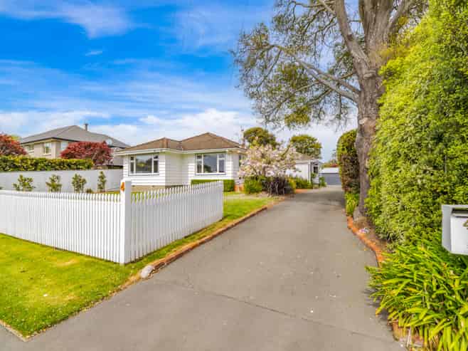 4 Bannister Place, Fendalton