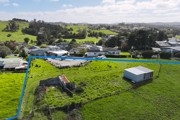 122 Hurndall Street East, Maungaturoto