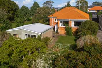 1614 Great North Road, Waterview