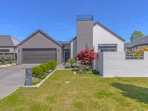 3 Amberite Place, Harewood