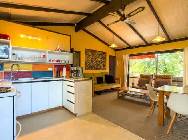 86 Kon Tiki Road, Whiritoa