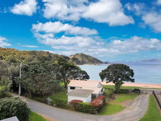 97 Mahinepua Road, Kaeo