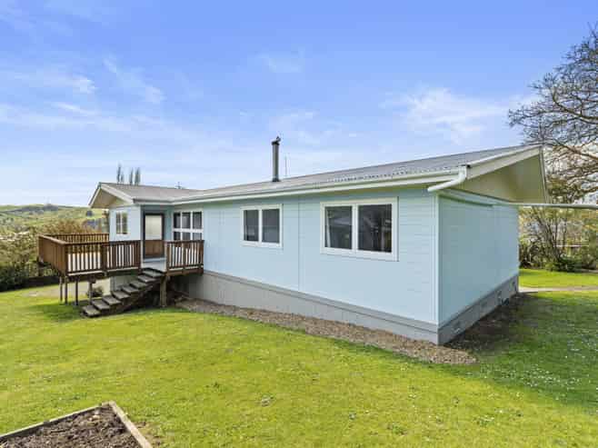 12 Dixon Way, Taihape