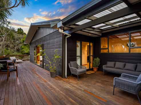 18 Awhiorangi Promenade, Swanson