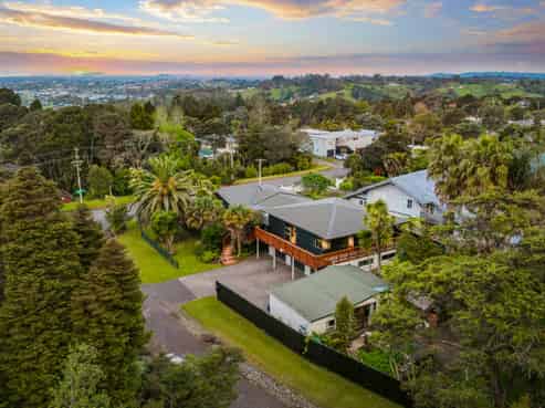 18 Awhiorangi Promenade, Swanson
