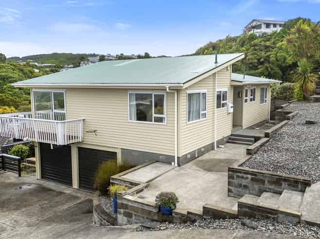 42 Mulberry Street, Maungaraki