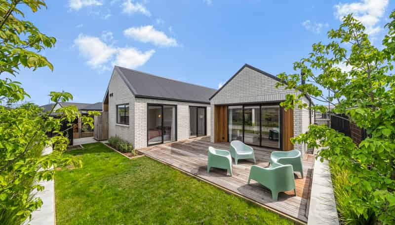11 Jack Rogers Road, Halswell