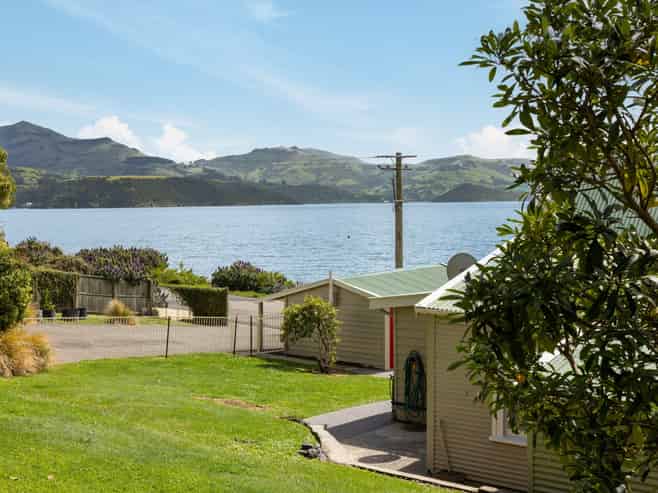 257 Beach Road, Akaroa