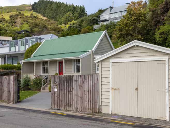 257 Beach Road, Akaroa