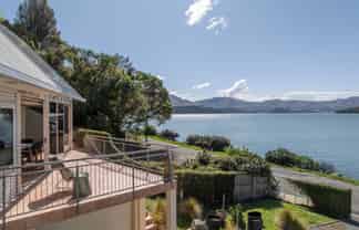 259 Beach Road, Akaroa