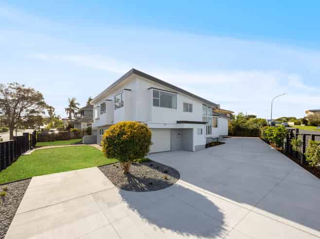 34 Bucklands Beach Road, Bucklands Beach