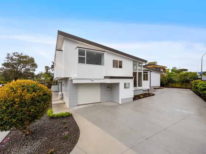 34 Bucklands Beach Road, Bucklands Beach