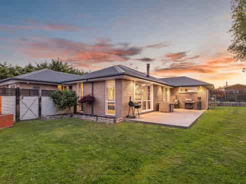 26 Wellington Street, Ashley