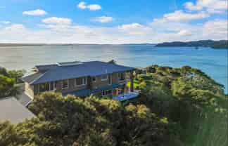 18 Kaha Place, Russell