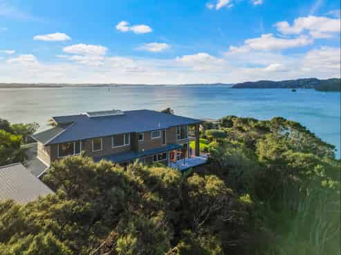 18 Kaha Place, Russell