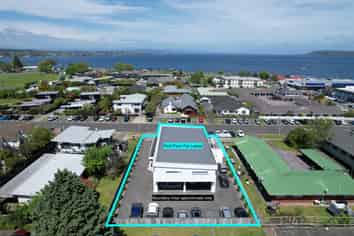 Stunning Professional Offices – FOR LEASE
