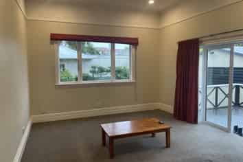 5 Sutter Street, Seaview