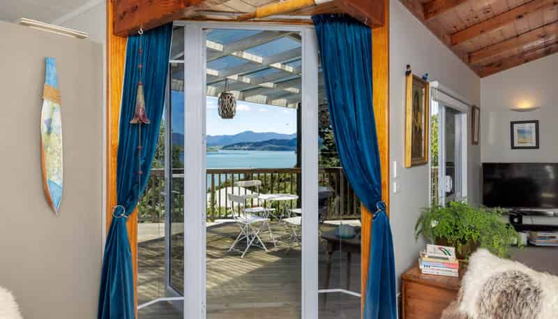 76 Manning Street, Rawene