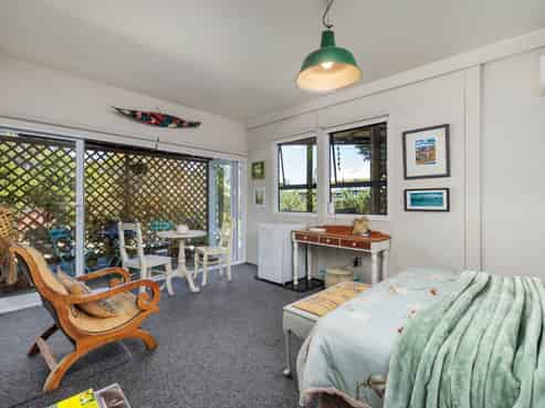 76 Manning Street, Rawene