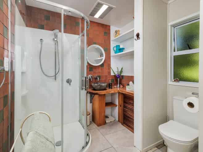 76 Manning Street, Rawene