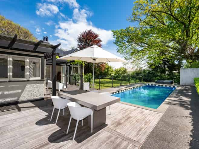 54 Iona Road, Havelock North