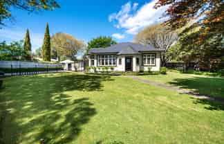 54 Iona Road, Havelock North