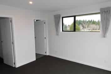 2/12 Ralph Moir Drive, Te Anau