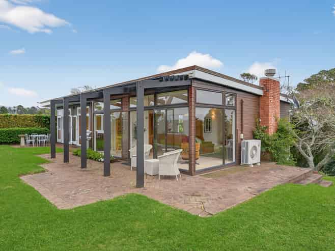 11 and 13 Puketaha Road, Swanson