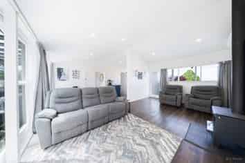 9 Kent Street, Marchwiel