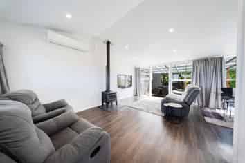 9 Kent Street, Marchwiel