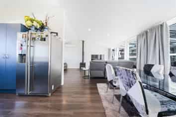 9 Kent Street, Marchwiel