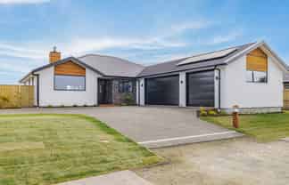 8 Letelle Way, West Melton