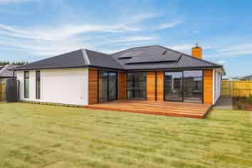 8 Letelle Way, West Melton