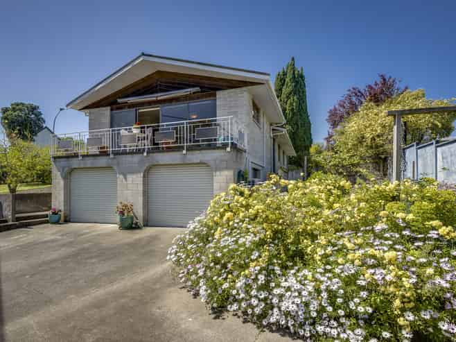 36 Simla Avenue, Havelock North