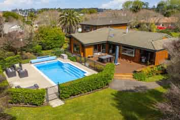 45 Sunny Crescent, Huapai