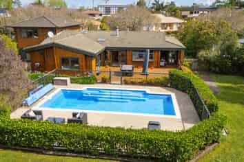 45 Sunny Crescent, Huapai